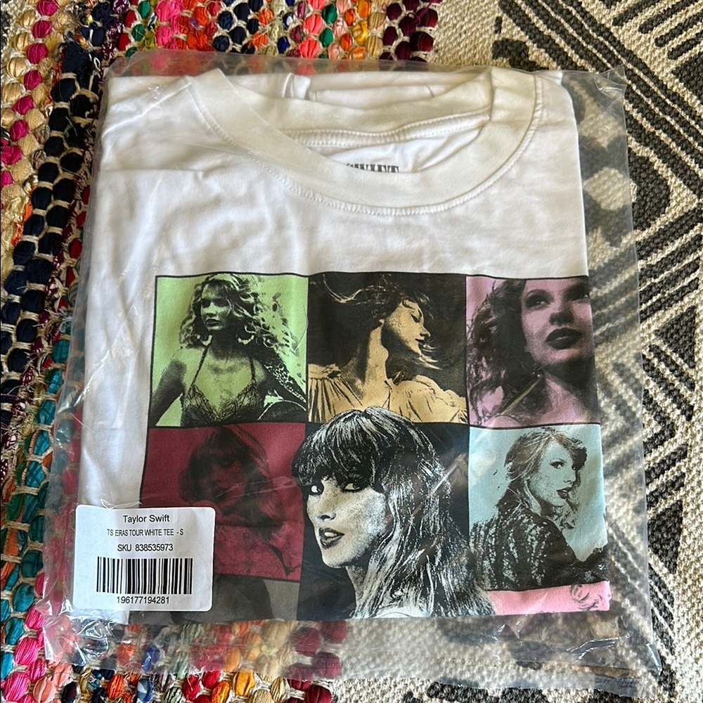 Taylor Swift Graphic T-Shirt